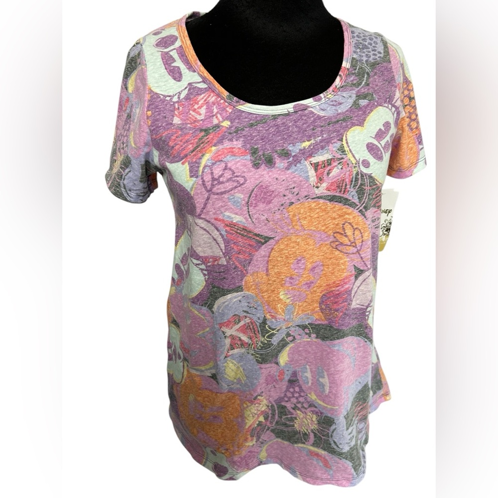 LuLaRoe Disney Woman’s Classic T SZ S Purple Pink Multi Mickey Mouse NWT Sz 6-8